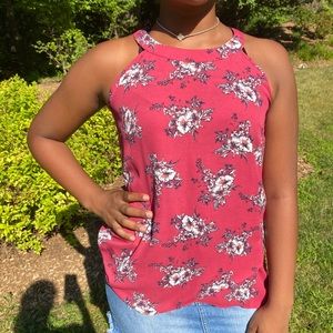 Dark pink floral flowy tank top